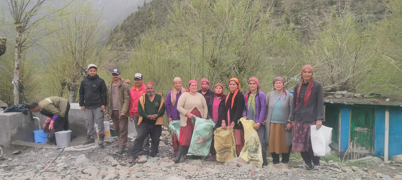 Cleanliness campaign by women