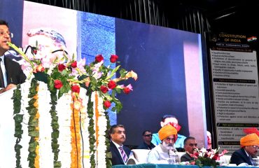Hon’ble Mr. Justice Ajay Mohan Goel, Judge, High Court of Himachal Pradesh and Administrative Judge, District Mandi addressing the gathering during the Legal Services Camp.