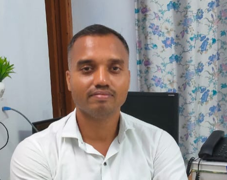 Dr Amit Kr Kachhap
