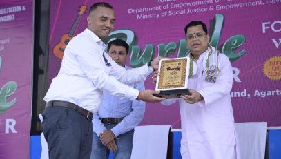 Welcoming Chief Guest Shri Tinku Roy, Minister Social Justice and Empowerment, Goverment of Tripura