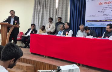 नाशिक येथे ईट राईट मेळावा आयोजित करण्यापूर्वी उपस्थितांना संबोधित करताना मा.आयुक्त