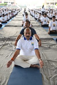 On the occasion of International Yoga Day, Hon’ble Union Minister Dr. Virendra Kumar is seen meditating at the Yoga programme held at Kanha Shanti Vanam in Ranga Reddy district.