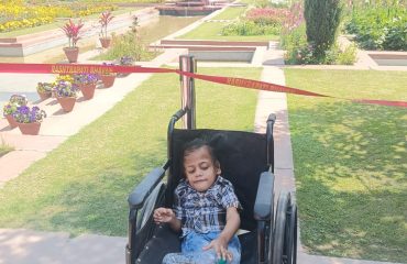 Divyang Children’s Visit to Amrit Udyan (10)