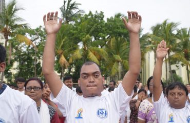 Intellectually disabled children are performing yoga
