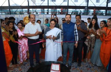 VISIT TO ‘KALOLSAVA STALL’ OF DLSA THIRUVANANTHAPURAM AT THE MAIN VENUE OF THE STATE SCHOOL LEVEL YOUTH FESTIVAL (04/01/2025) VISIT TO ‘KALOLSAVA STALL’ OF DLSA THIRUVANANTHAPURAM AT THE MAIN VENUE OF THE STATE SCHOOL LEVEL YOUTH FESTIVAL (04/01/2025)