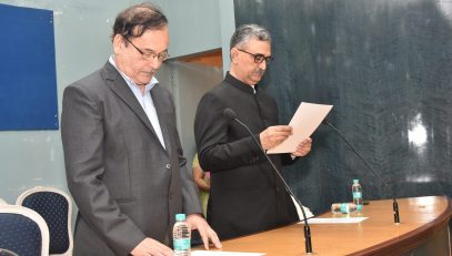 Swearing ceremony of Hon'ble Shri. Dattatraya Padsalgikar, Former Upa Lokayukta