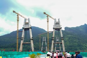 Hon’ble Chief Minister Shri Devendra Fadnavis and Hon’ble Deputy Chief Minister Shri Eknath Shinde Review Progress of Mumbai–Pune Missing Link Project