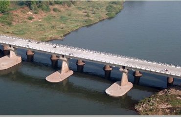 Major Submersible Bridge Across on Sakurdi - Tambave Ambawane-Jinti Road, Karad,Satar,Pune