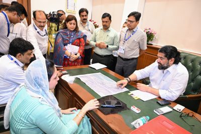 Hon’ble PWD Minister Shivendrasinhraje Bhosale Proposes SRA Survey and Rehabilitation of Mankhurd Highway Residents