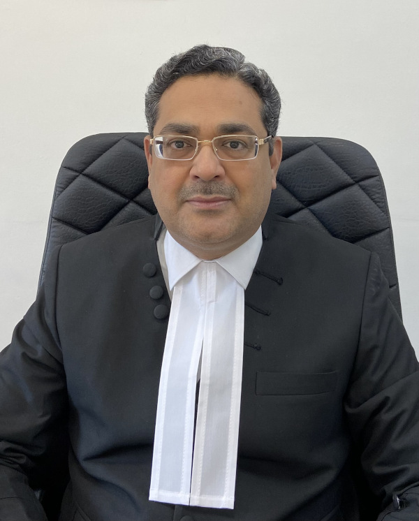 Unit Judge A P Mayee Sir