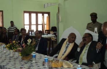 Chief Justice attended meeting at District Bar Library