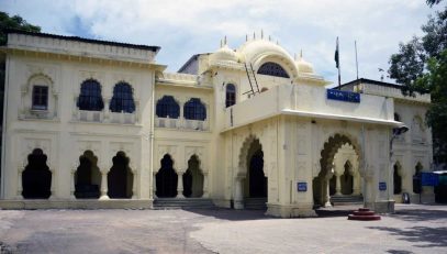 District and Sessions Court Bhavangar Building