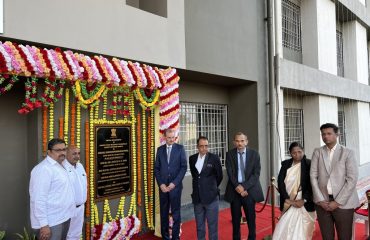 COURT OPENING SIDE