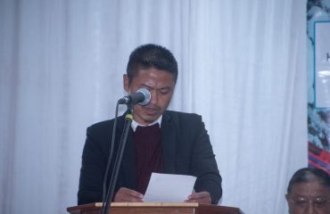 Shri. L. Chuba President of Bar Association, Tuensang delivering short speech