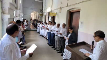 Oath taking at District Court, Cuttack during observation of Vigilance awareness week