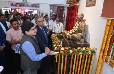 Statue of Mahatma Gandhi