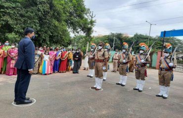 Flag Hoisting by Sri C.Purushottam Kumar, Prl. District Judge at Kadapa on 26.1.2021