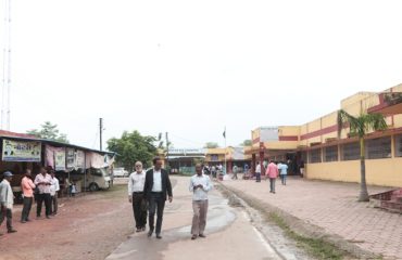 Route Inside Court