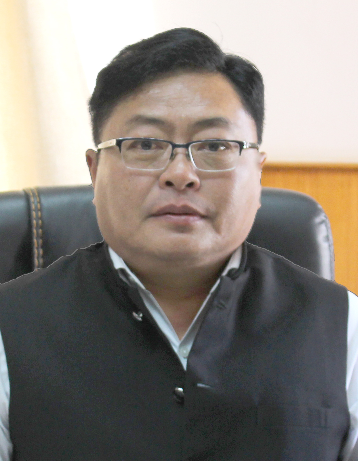 Hon’ble Mr. Justice Lanusungkum Jamir