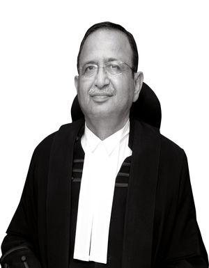न्यायाधीश