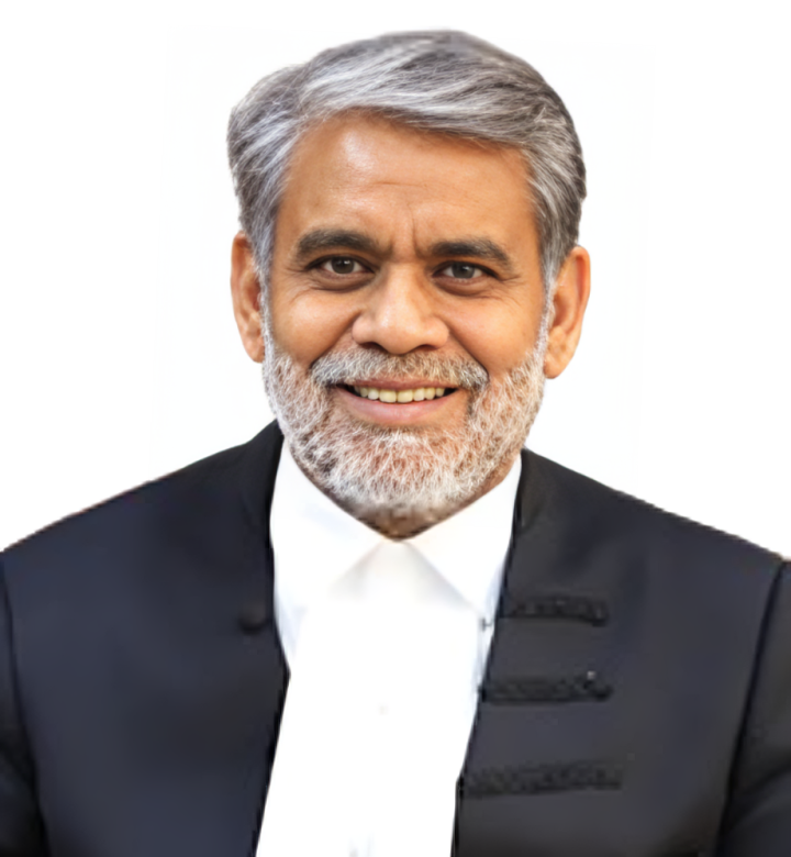 Hon'ble Shri Justice Suresh Kumar Kait