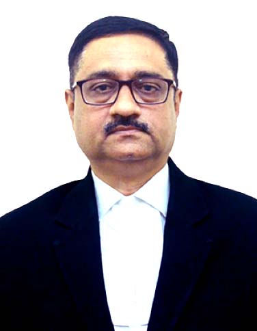 Shri Akhilesh Kumar Dhakad District Judge Narsinghpur