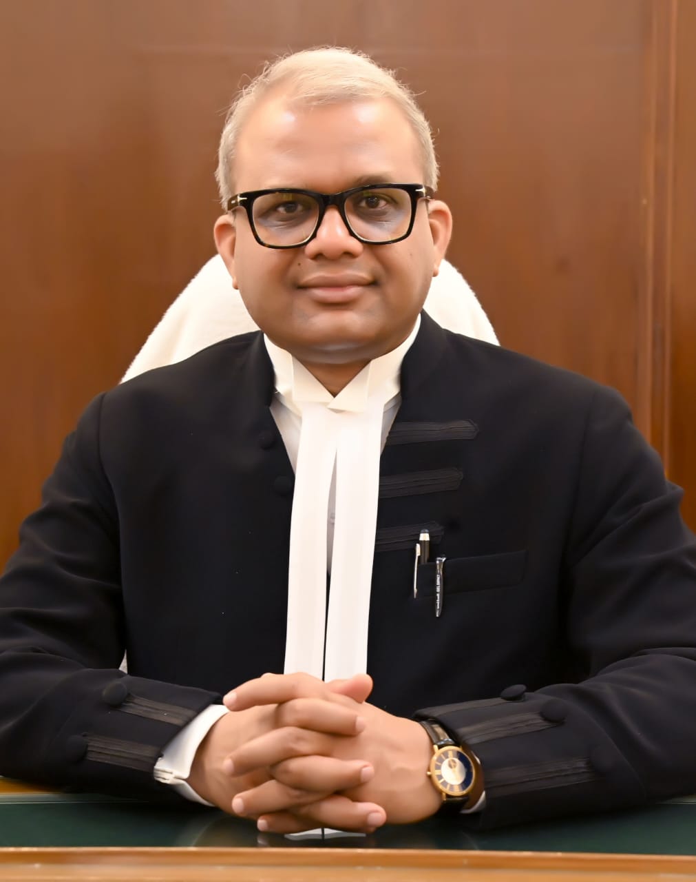 Hon’ble Mr. Justice Vinod Diwakar