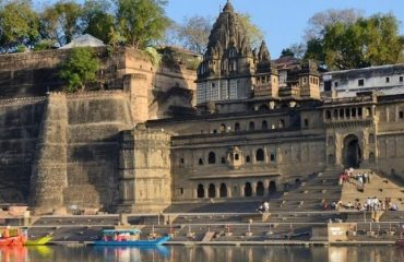 Maheshwar Fort