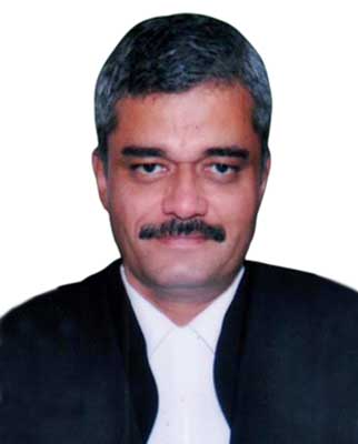 Hon'ble Justice Shri Subodh Abhyankar