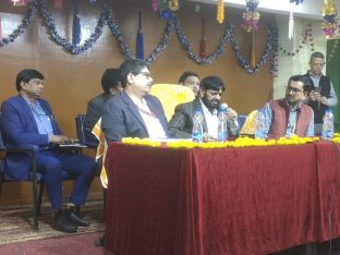 MoS addressing staff in GISO