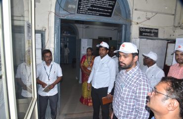 मा. मुख्य कार्यकारी अधिकारी जि प मुख्यालयातील सामान्य प्रशासन विभागास भेट