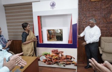 Shri D Sathian IFS inaugurating the FAS by unveling the plaque