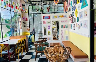 9. MITTI CAFÉ Inauguration- interior