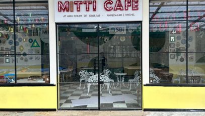 17. MITTI CAFÉ Inauguration- exterior