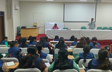 પોલીસ સ્ટેશન ખાતે સહાયક સ્ટાફ