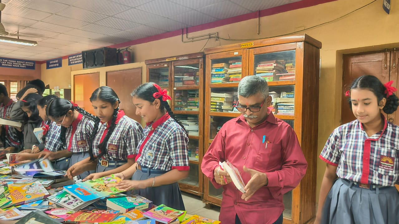 पुस्तक सप्ताह समारोह