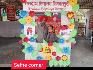 Grand Parent Day Selfie Point