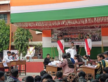 पीएम श्री केवी अलीपुरद्वार जंक्शन में युवा संसद का आयोजन किया गया