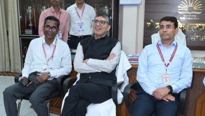 Visit of Honourable Commissioner Shri Vikas Gupta