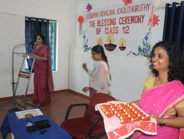 Kendriya Vidyalaya Kaduthuruthy 2025-26 Class XII - Jyoti Daan Ceremony