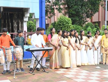Patriotic Song by students of PM SHRI KV Namkum