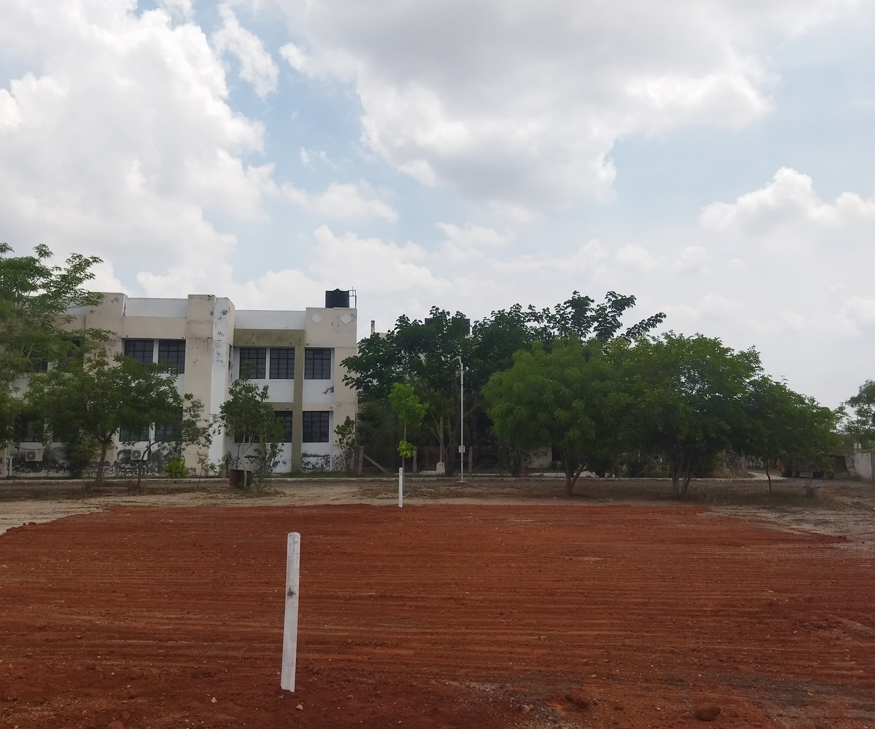 खेल का मैदान