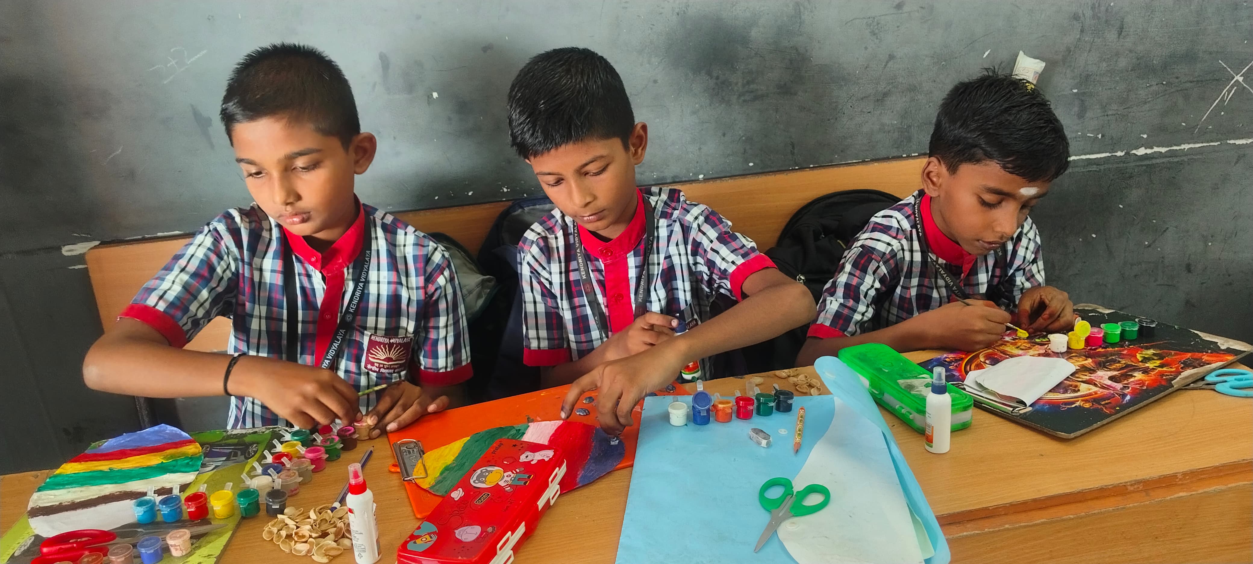 मजेदार दिन