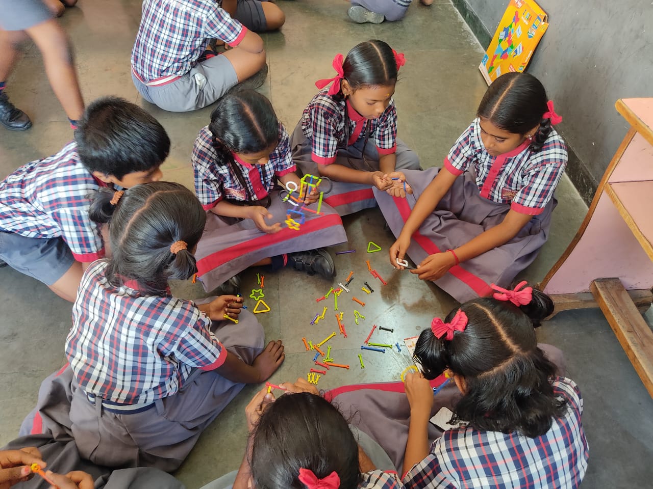 मजेदार दिन