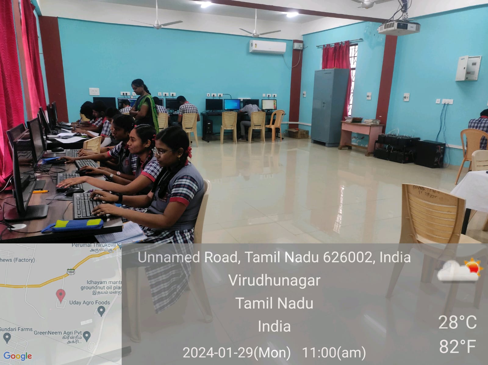 कंप्यूटर लैब