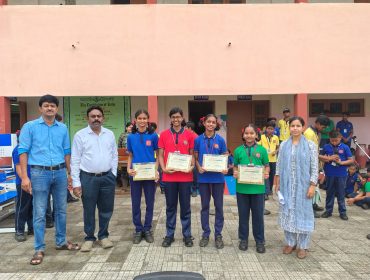 MEETING PRIZE DISTRIBUTION (1)