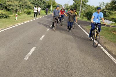 SUNDAY ON CYCLE