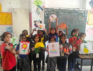 शिल्प कला/हस्त कला निर्माण गतिविधि