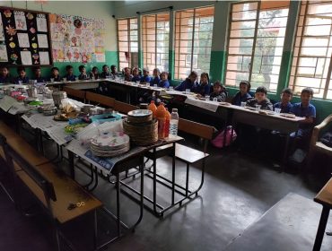 सामुदायिक लंच
