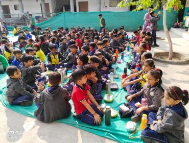 Community Lunch (10)